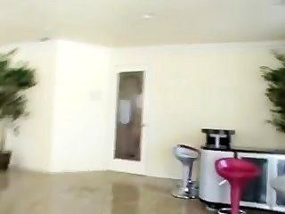 Big Booty Julia Bond - Luscious Lopez